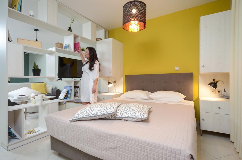 Casa D'Irene Apartments In เอเธนส์ ภายนอก รูปภาพ